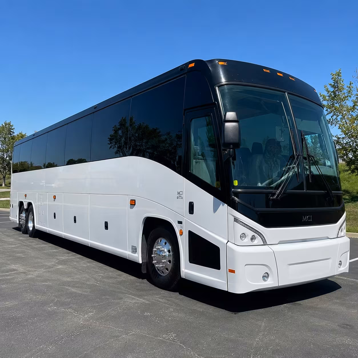 clinton township employee shuttle buses for manufacturers and campuses
