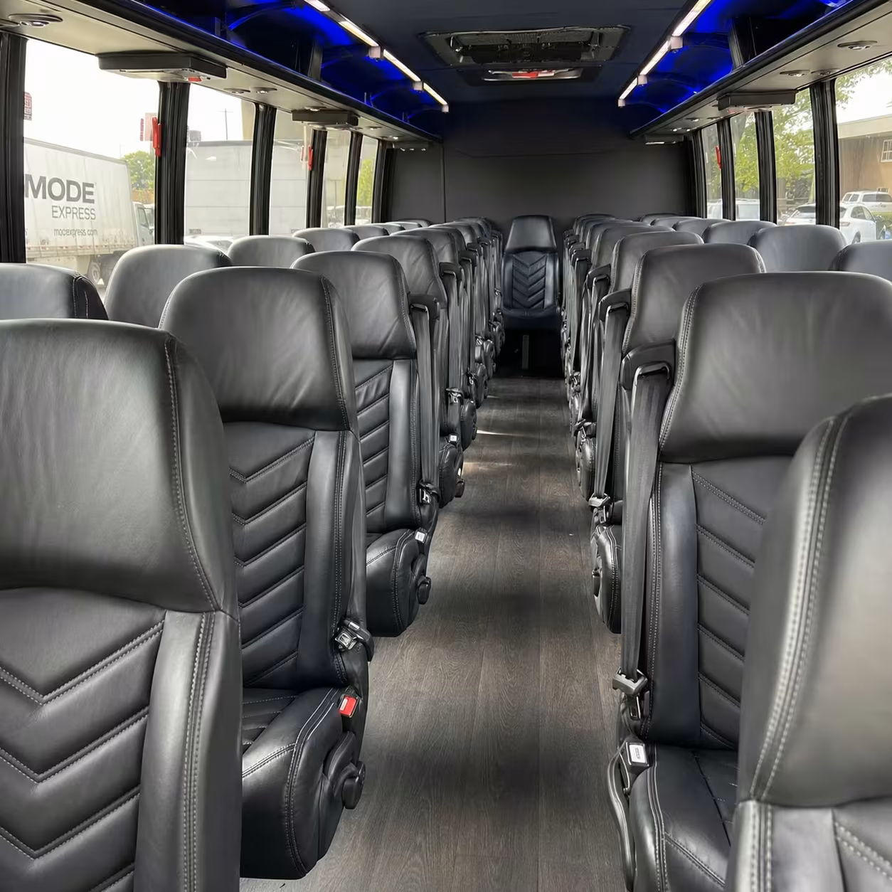 clinton township minibus rentals for chippewa valley and dakota proms