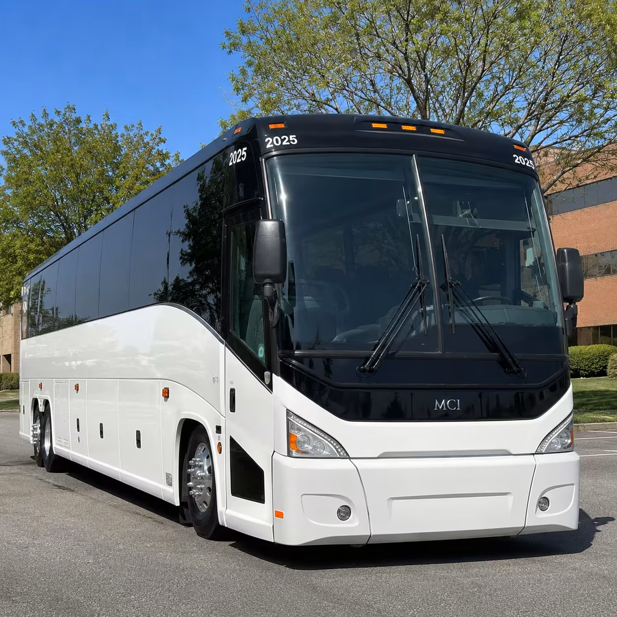 employee shuttle bus rentals in clinton township