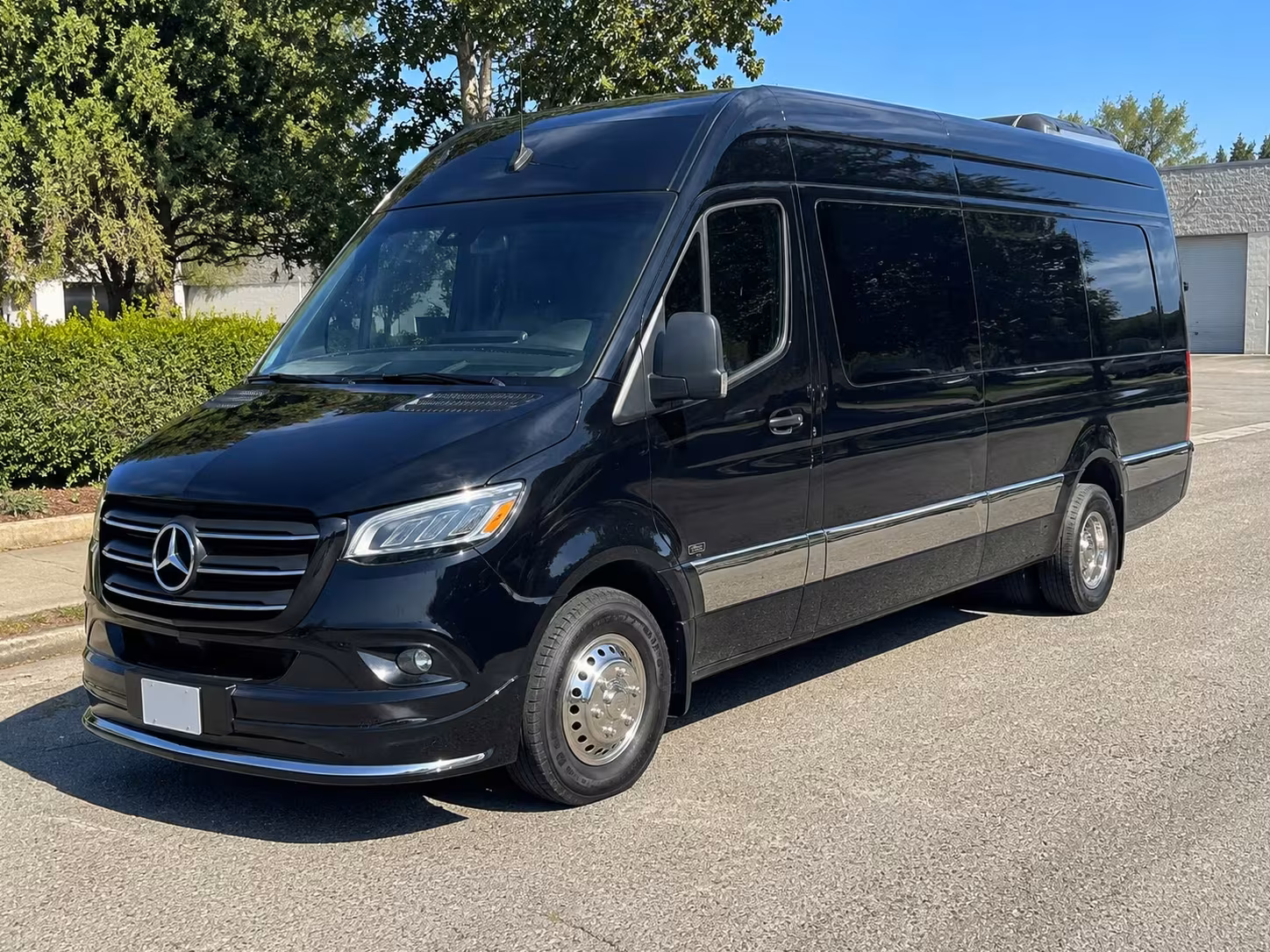 event transportation bus rentals in clinton township