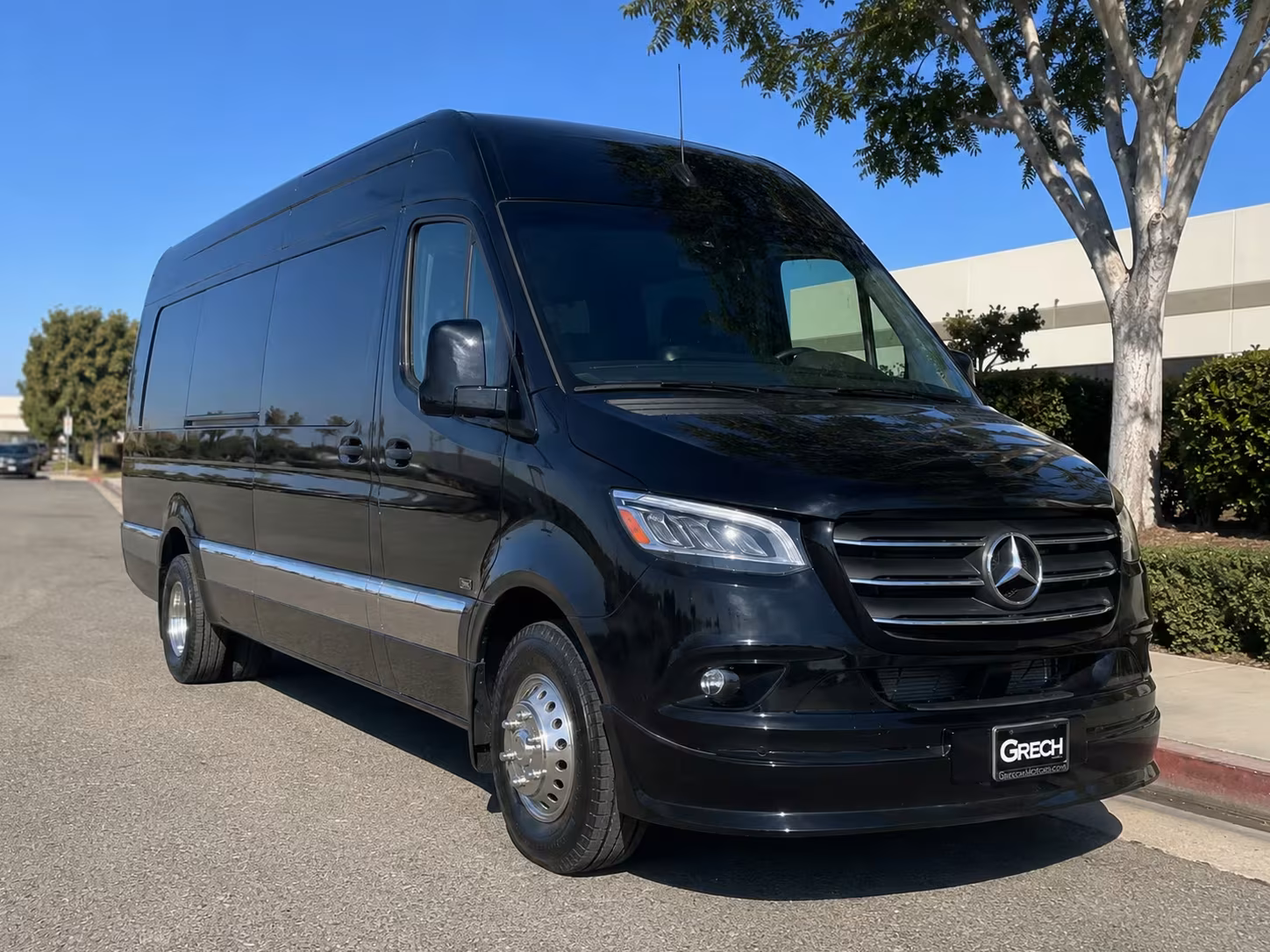 prom homecoming transportation services in clinton township